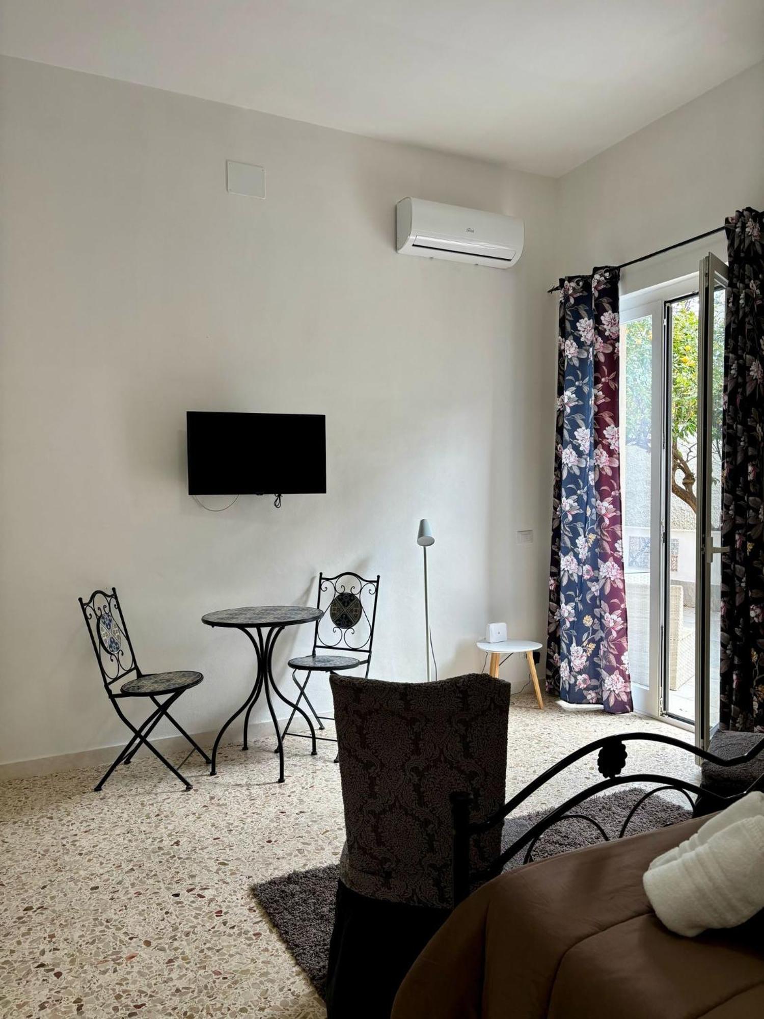 Residence Prato Trapani Luaran gambar